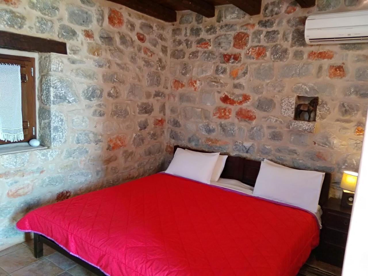 Hotel Pirgoi Edem Pírgos Dhiroú Exterior foto